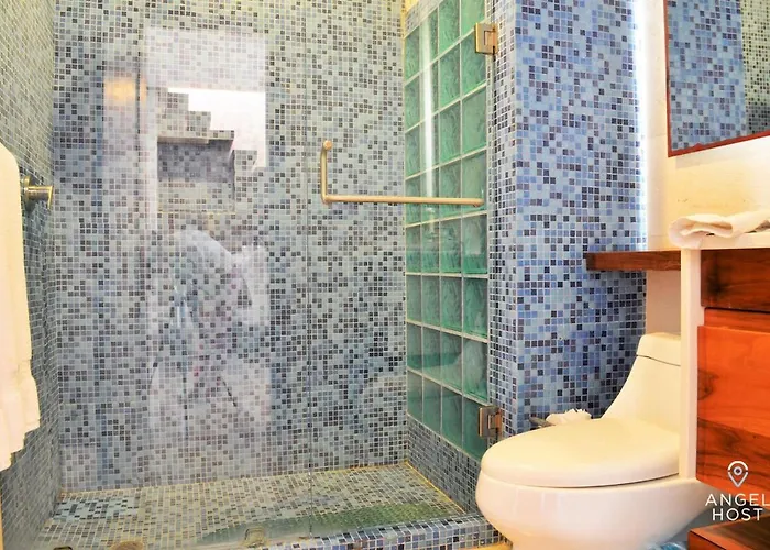 Apartment Penthouse Escape W Hot Tub & Bbq Grill