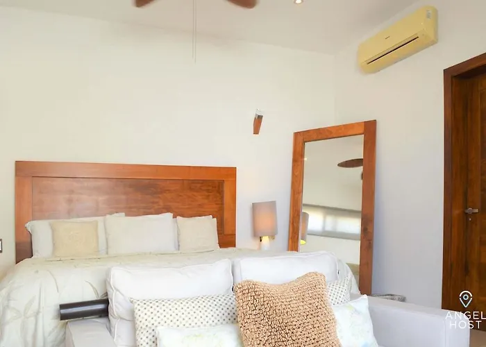 Apartment Penthouse Escape W Hot Tub & Bbq Grill